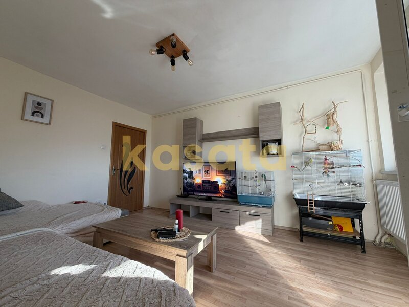 Romancierilor, metrou la scara, parc Moghioros, 2 camere,